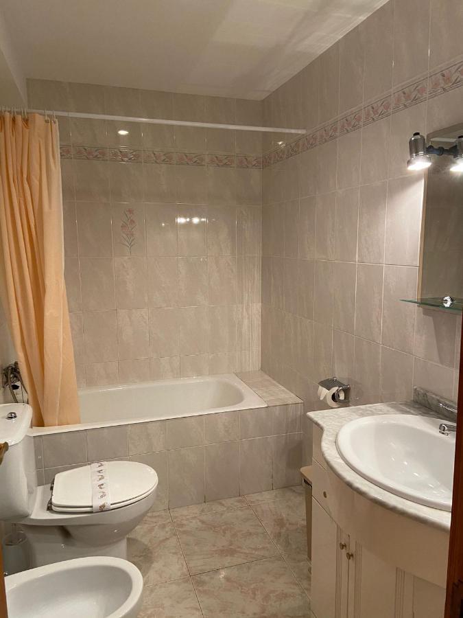 Apartaments Montana Alins Exteriör bild